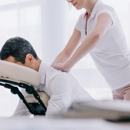 seated acupressure massage